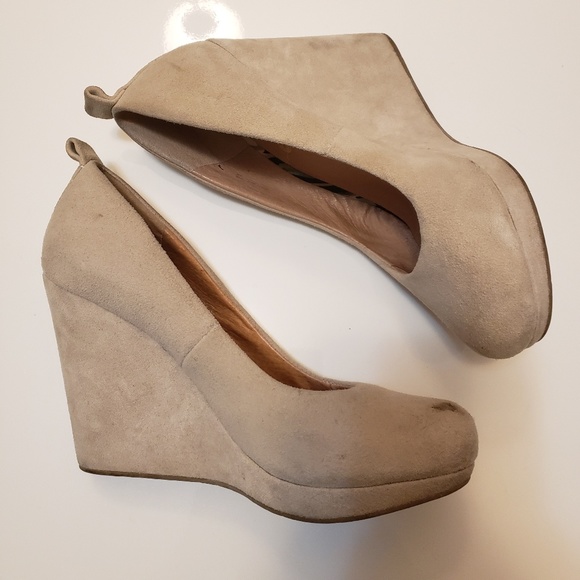 Worn Hibou Platforms in Tan Color - Picture 7 of 8